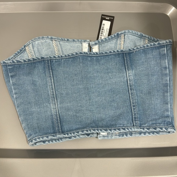 Pretty Little Thing- Light Blue Wash Denim Hook And Eye Structured Corset - Picture 4 of 4
